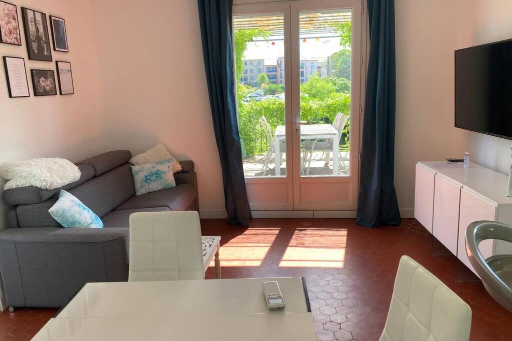 Petite Maison De Charme - Le Jardin Secret D'Alice Roquebrune-sur Argens Esterno foto