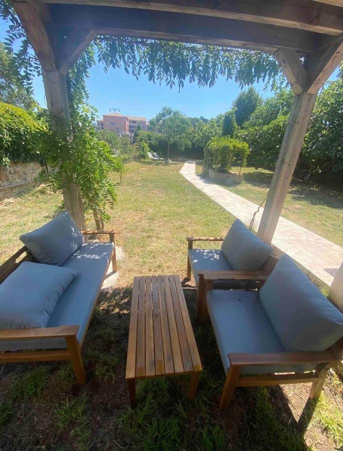 Petite Maison De Charme - Le Jardin Secret D'Alice Roquebrune-sur Argens Esterno foto
